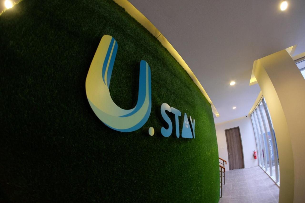U Stay Hotel Tebet Jacarta Exterior foto